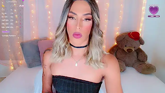 Snapshot of AlanaBekeer chatting on September 16, 2025, 8:10 pm AlanaBekeer online show from September 16, 2025, 8:10 pm