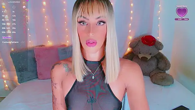 Snapshot of AlanaBekeer chatting on September 30, 2025, 10:04 pm AlanaBekeer online show from September 30, 2025, 10:04 pm