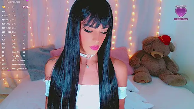 Snapshot of AlanaBekeer chatting on October 3, 2025, 9:34 pm AlanaBekeer online show from October 3, 2025, 9:34 pm