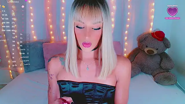 Snapshot of AlanaBekeer chatting on October 24, 2025, 11:12 pm AlanaBekeer online show from October 24, 2025, 11:12 pm