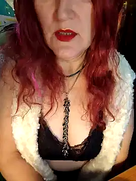 SabrinaXlovess online show from December 4, 2024, 5:11 pm