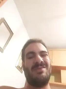 Snapshot of skrigul12 chatting on October 7, 2025, 6:16 pm skrigul12 online show from October 7, 2025, 6:16 pm
