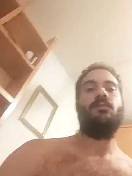 skrigul12 online show from November 1, 2025, 3:41 am