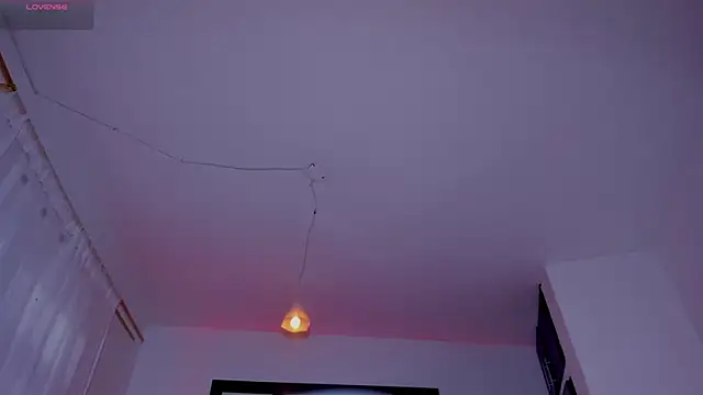 Scarlett 811 online show from December 20, 2025, 7:26 am