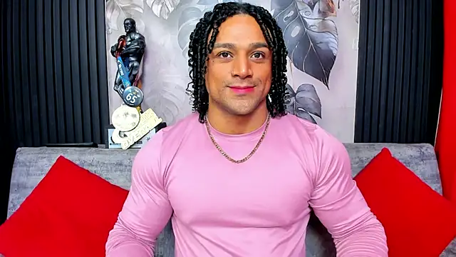 MikeEstevess online show from September 25, 2025, 8:18 am