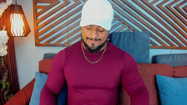 MikeEstevess online show from May 12, 2026, 5:37 am