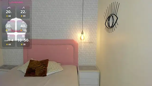 Kittytimberlake online show from April 22, 2026, 1:12 pm