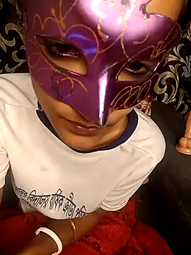 Snapshot of REVA_DARLING chatting on January 15, 2025, 5:37 pm REVA DARLING online show from January 15, 2025, 5:37 pm