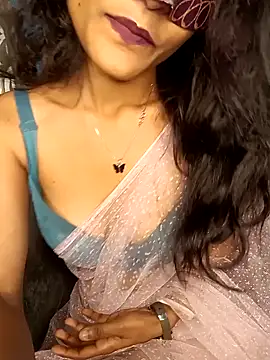 Snapshot of REVA_DARLING chatting on January 26, 2025, 2:19 pm REVA DARLING online show from January 26, 2025, 2:19 pm