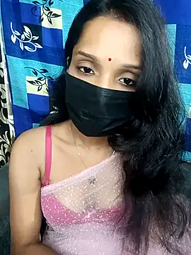 Snapshot of REVA_DARLING chatting on March 17, 2025, 10:06 am REVA DARLING online show from March 17, 2025, 10:06 am