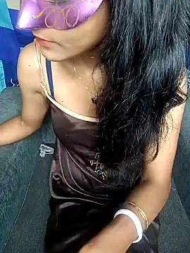 Snapshot of REVA_DARLING chatting on March 20, 2025, 3:23 am REVA DARLING online show from March 20, 2025, 3:23 am