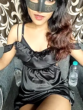 Snapshot of REVA_DARLING chatting on September 24, 2025, 1:25 pm REVA DARLING online show from September 24, 2025, 1:25 pm