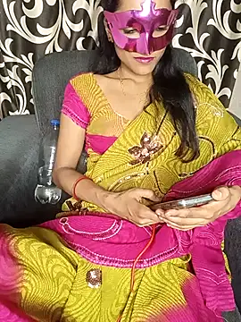REVA DARLING online show from July 28, 2026, 12:48 pm