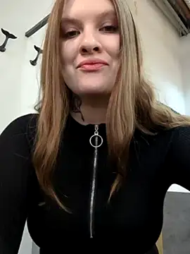 Snapshot of Morphine_666 chatting on September 14, 2025, 5:17 am Morphine 666 online show from September 14, 2025, 5:17 am