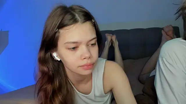 chansetolove online show from October 18, 2025, 4:15 am