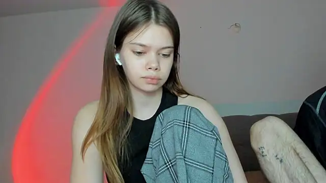 chansetolove online show from February 25, 2026, 2:27 pm