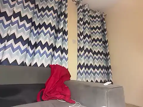 Snapshot of candybabe_ chatting on March 16, 2026, 1:55 am candybabe online show from March 16, 2026, 1:55 am