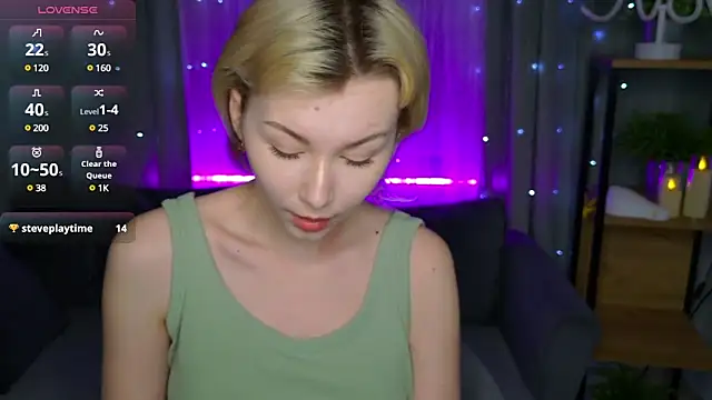BunnyAnny online show from December 11, 2024, 8:39 pm