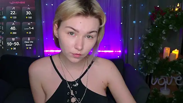 BunnyAnny online show from December 15, 2024, 8:36 pm