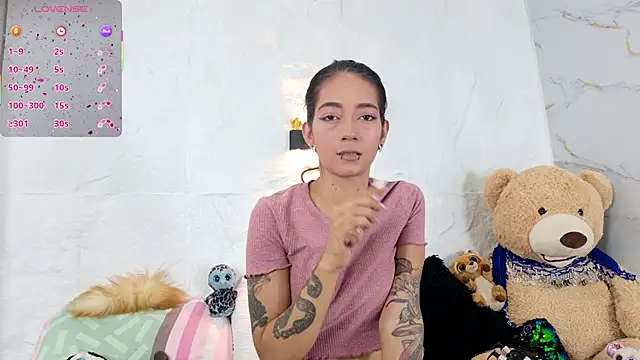 Snapshot of zorravioletta1 chatting on September 18, 2025, 12:29 pm zorravioletta1 online show from September 18, 2025, 12:29 pm