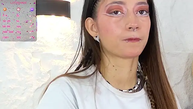 Snapshot of zorravioletta1 chatting on October 8, 2025, 1:20 pm zorravioletta1 online show from October 8, 2025, 1:20 pm