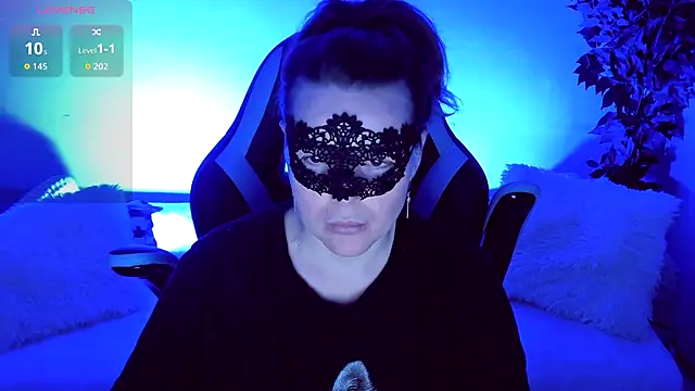 Snapshot of Sexy-Housewife chatting on October 19, 2025, 7:03 pm Sexy-Housewife online show from October 19, 2025, 7:03 pm