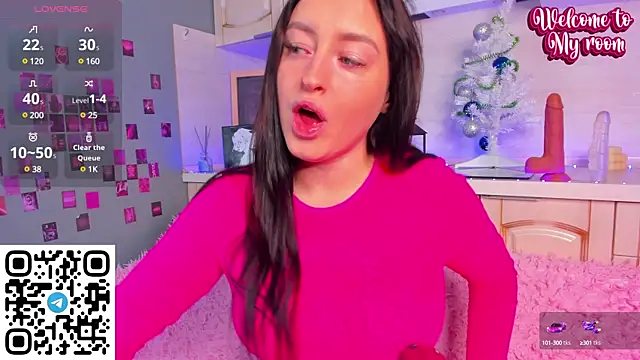 Snapshot of Kruela_Eva chatting on January 7, 2025, 11:24 pm Kruela Eva online show from January 7, 2025, 11:24 pm