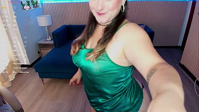 lenah smith online show from November 8, 2025, 11:43 am