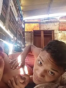 Snapshot of daniel_traviexxxo chatting on November 2, 2025, 4:42 pm daniel traviexxxo online show from November 2, 2025, 4:42 pm