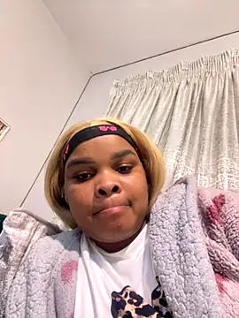 Snapshot of NaughtyKelly28 chatting on October 20, 2025, 8:53 pm NaughtyKelly28 online show from October 20, 2025, 8:53 pm