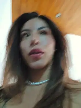 Karen San Miguel online show from December 13, 2025, 8:36 pm