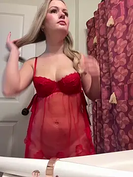 Snapshot of LoveShae_ chatting on December 21, 2025, 3:30 pm LoveShae online show from December 21, 2025, 3:30 pm