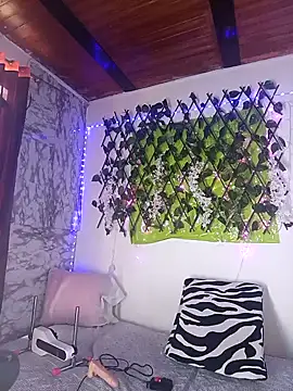 Snapshot of any_mour chatting on March 2, 2026, 5:09 pm any mour online show from March 2, 2026, 5:09 pm