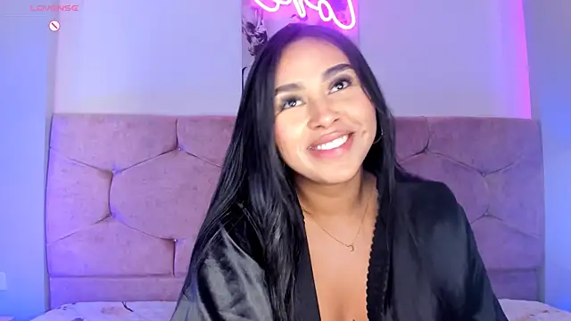 Cameliaa Smiith online show from March 1, 2025, 10:24 am