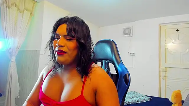 Snapshot of Margoth_Montilla chatting on October 22, 2025, 11:15 pm Margoth Montilla online show from October 22, 2025, 11:15 pm