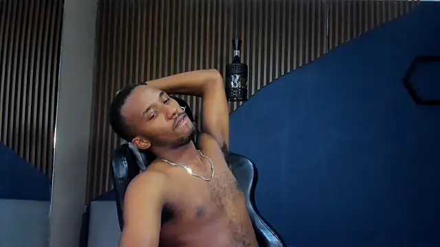 JamesParck online show from January 22, 2025, 6:41 pm