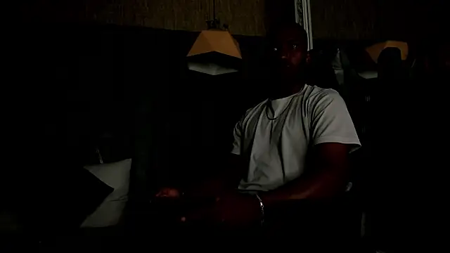 Snapshot of JamesParck chatting on March 6, 2026, 11:56 pm JamesParck online show from March 6, 2026, 11:56 pm