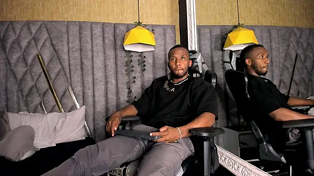 Snapshot of JamesParck chatting on March 9, 2026, 10:58 pm JamesParck online show from March 9, 2026, 10:58 pm