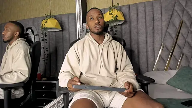 Snapshot of JamesParck chatting on March 30, 2026, 12:33 am JamesParck online show from March 30, 2026, 12:33 am