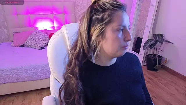 Snapshot of brandy_sweet_ chatting on October 9, 2025, 12:03 pm brandy sweet  online show from October 9, 2025, 12:03 pm