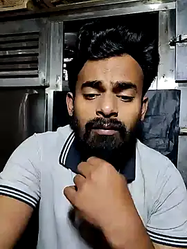 rayhan085 online show from December 8, 2024, 4:04 am