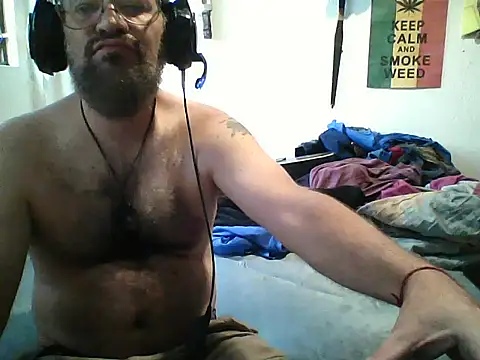 Snapshot of LECHEBALLS chatting on September 19, 2025, 9:59 pm LECHEBALLS online show from September 19, 2025, 9:59 pm