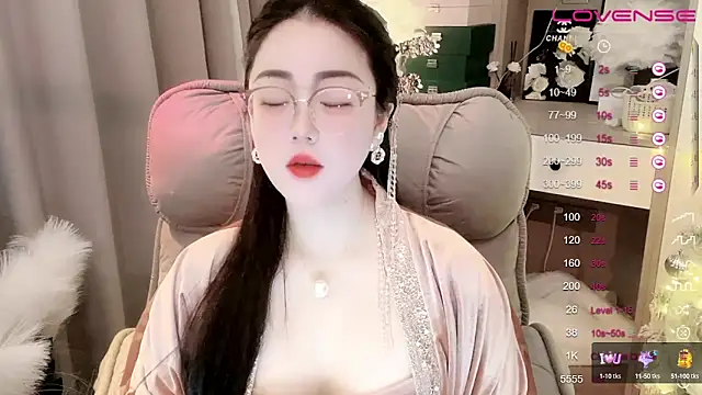 Monica-888 online show from January 10, 2025, 7:43 pm