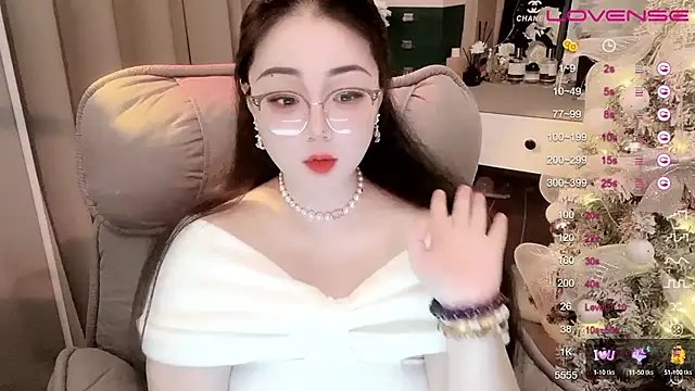 Monica-888 online show from March 3, 2025, 5:07 pm