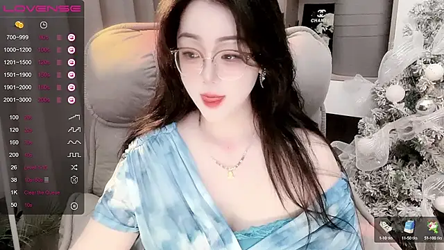Monica-888 online show from September 9, 2025, 5:07 am
