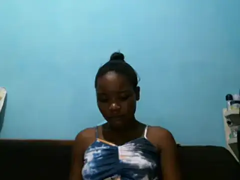 cocolicky online show from January 28, 2025, 12:22 pm