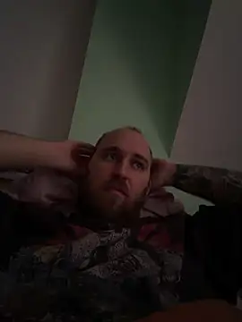 Snapshot of aronion123 chatting on March 27, 2026, 9:42 am aronion123 online show from March 27, 2026, 9:42 am