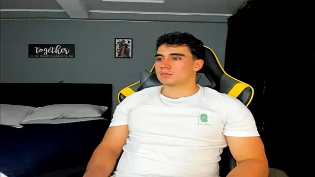 owengray2n online show from October 11, 2025, 1:49 am