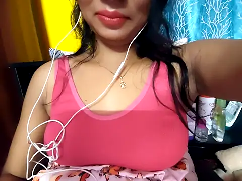 Snapshot of cutesoma2 chatting on May 8, 2026, 7:19 pm cutesoma2 online show from May 8, 2026, 7:19 pm