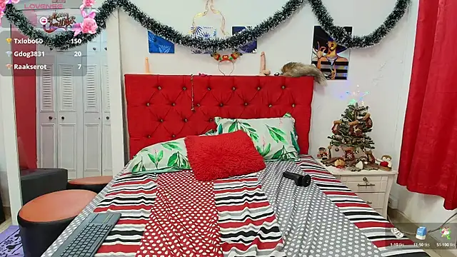 Snapshot of Roy_Luna chatting on December 18, 2024, 4:17 pm Roy Luna online show from December 18, 2024, 4:17 pm
